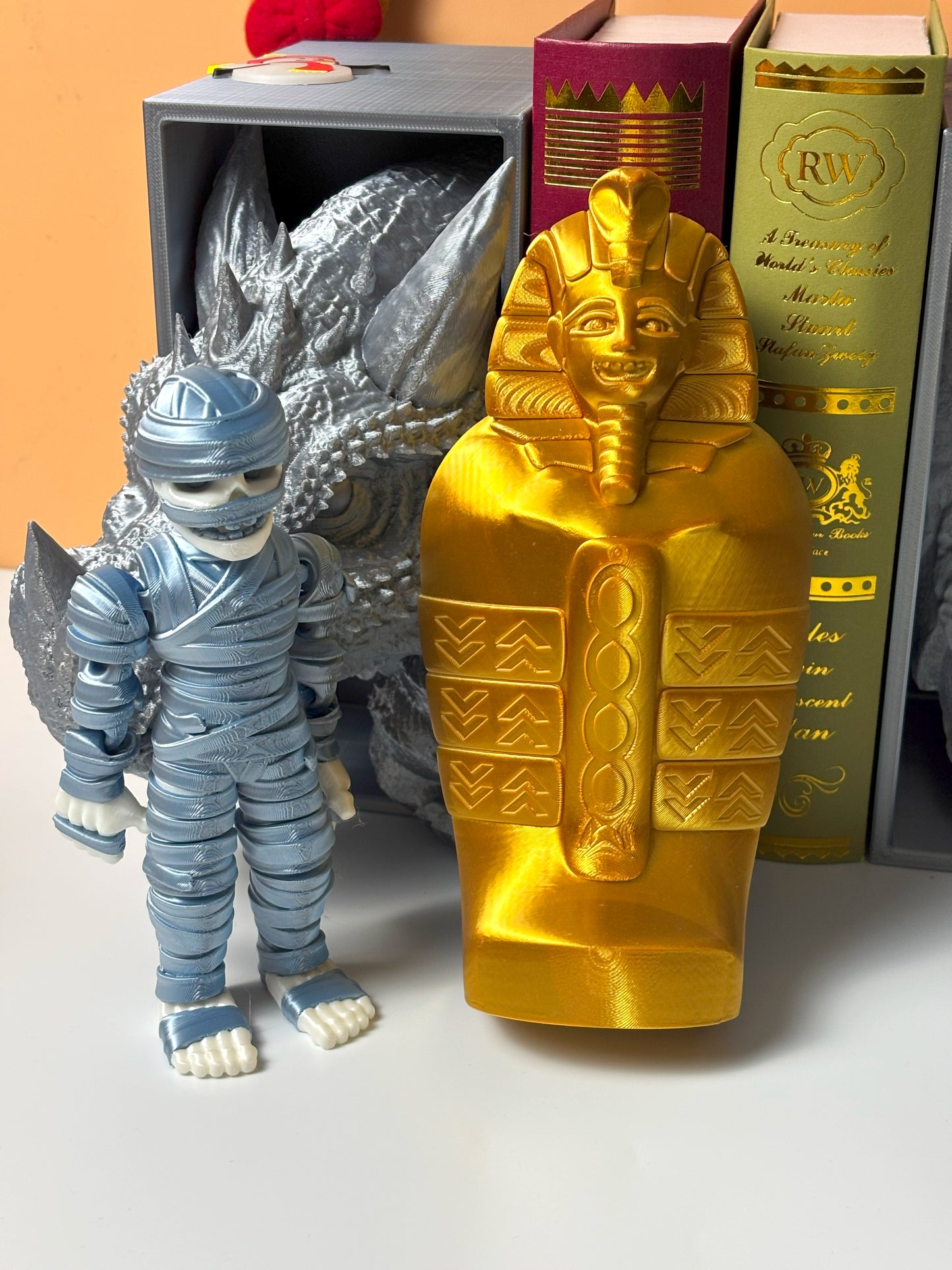 3D Printed Mummy with Sarcophagus - Eco-Friendly Collectible