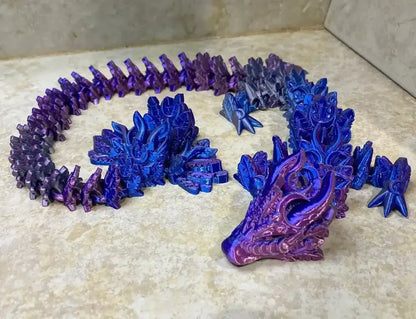 Dragón lunar articulado impreso en 3D: diseño flexible con bisagras, juguete antiestrés de fantasía único y decoración para el hogar